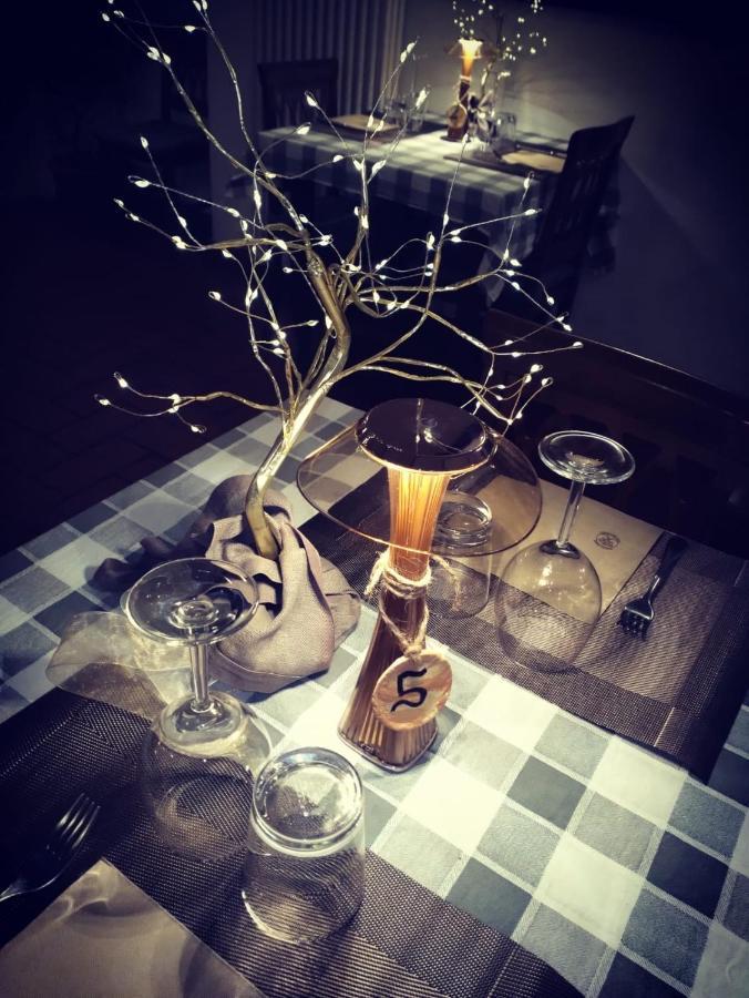 Locanda Dei Fienili Del Campiaro Hotel Grizzana Luaran gambar