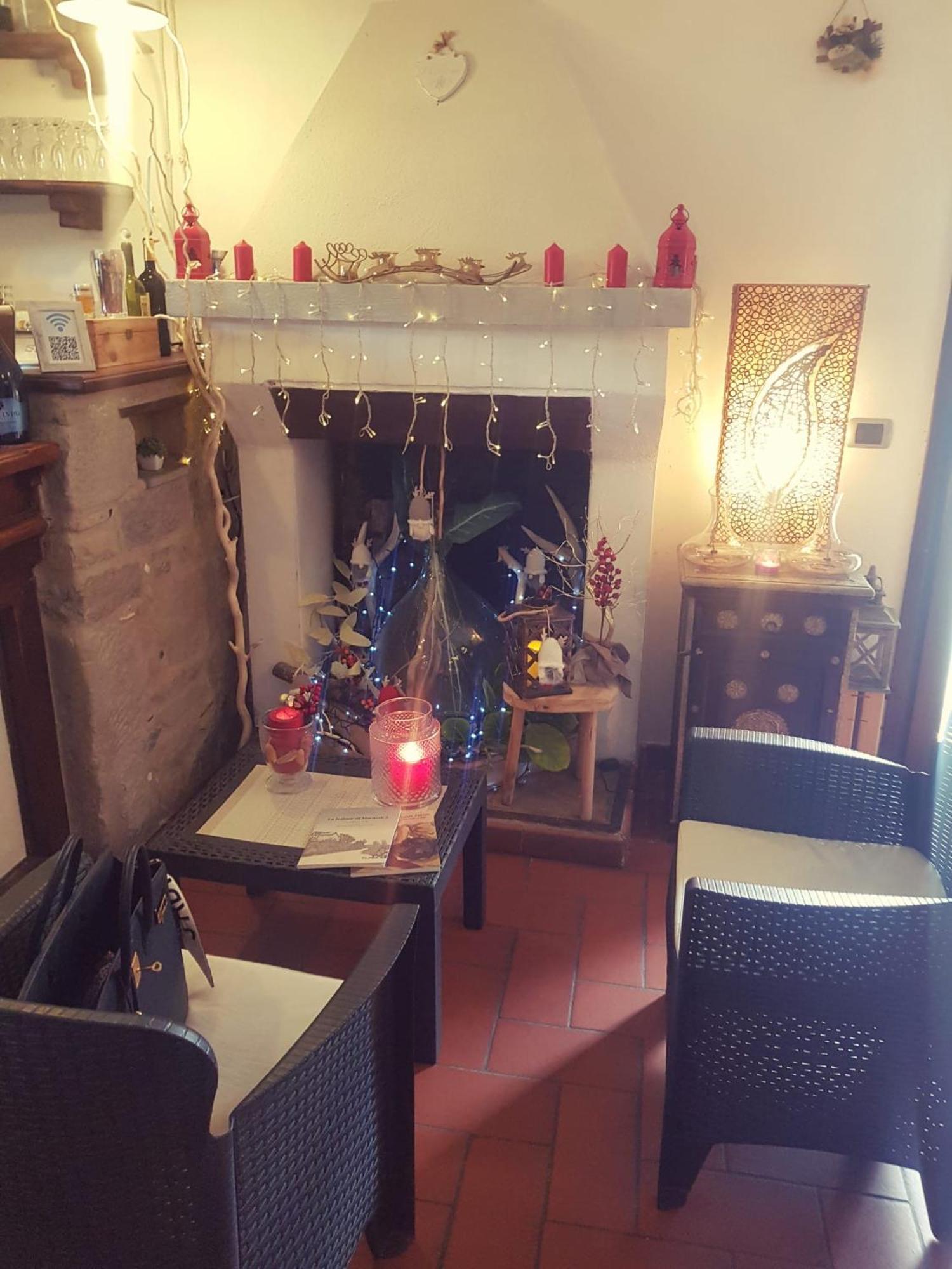 Locanda Dei Fienili Del Campiaro Hotel Grizzana Luaran gambar